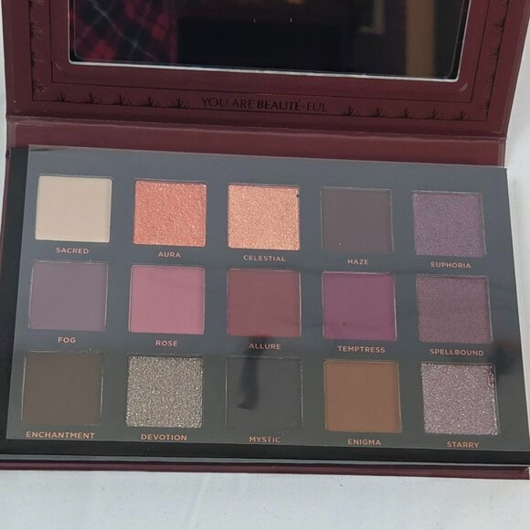 Ace Beauté Mystic Romance Eyeshadow Palette (15 Shades) NEW/UNUSED - Picture 2 of 3